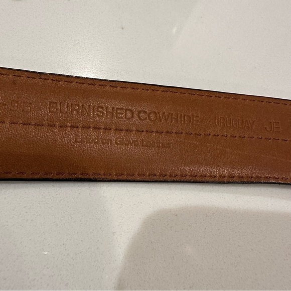 Men’s Roundtree And Yorke Burgundy Burnished Leather Brass Buckle Dress Belt 38 - Picture 6 of 11